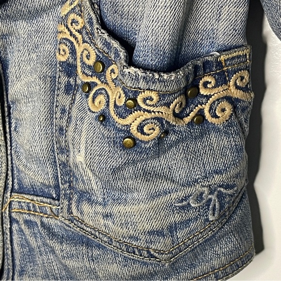 Vintage Guess Premium Denim Jean Jacket Size XS Made In USA Distressed Studded - Picture 14 of 16